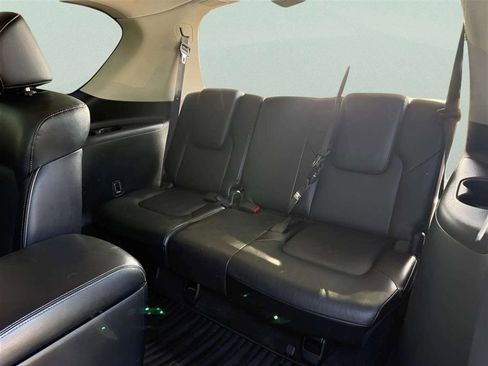 Used 2017 INFINITI QX80 2WD image 11