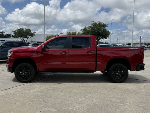 Used 2024 Chevrolet Silverado 1500 LT Trail Boss w/ LT Trail Boss Premium Package AWD/4WD image 9