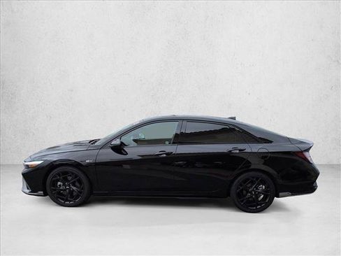 Used 2025 Hyundai Elantra N Line FWD image 9