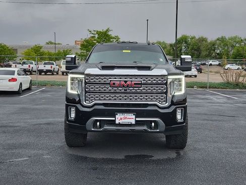 Used 2022 GMC Sierra 2500 Denali w/ Denali Ultimate Package AWD/4WD image 8