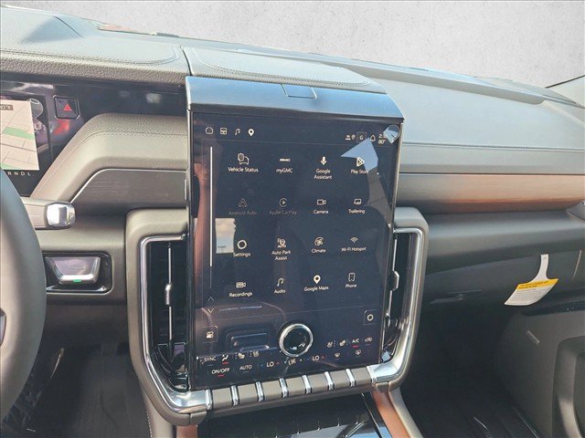 New 2026 GMC Yukon Denali w/ Sun & Power Step Package AWD/4WD image 12