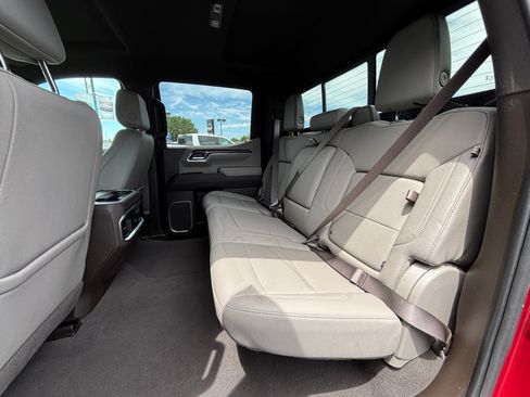 Used 2024 Chevrolet Silverado 1500 LTZ AWD/4WD image 12