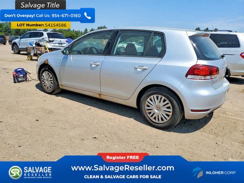 Used 2012 Volkswagen Golf 4-Door FWD image 3