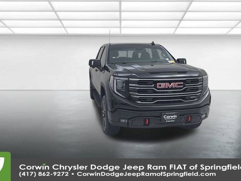 Used 2025 GMC Sierra 1500 AT4 w/ AT4 Premium Package image 4