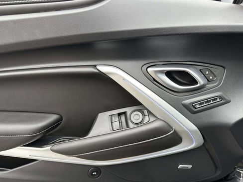 Used 2023 Chevrolet Camaro SS image 16