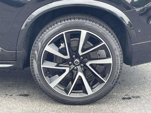 Used 2023 Volvo XC90 B6 Plus AWD/4WD image 11