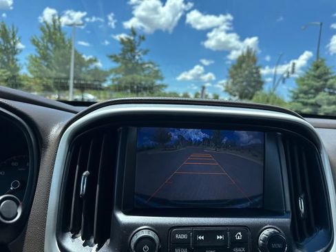 Used 2015 GMC Canyon SLT AWD/4WD image 20