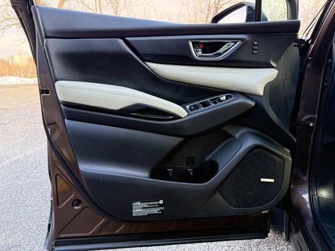 Used 2019 Subaru Ascent Limited image 13