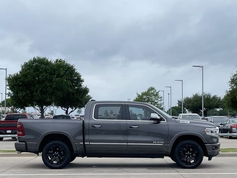 Used 2022 RAM 1500 Limited w/ Body Color Bumper Group AWD/4WD image 3