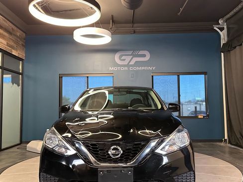 Used 2018 Nissan Sentra S FWD image 8
