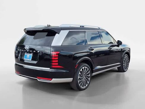 New 2026 Hyundai Palisade Calligraphy FWD image 5