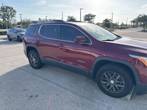 Used 2018 GMC Acadia SLT FWD image 12