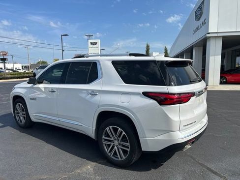 Used 2022 Chevrolet Traverse High Country AWD/4WD image 10