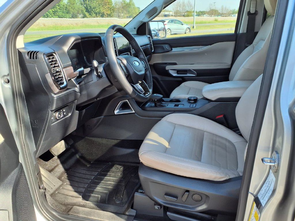 Used 2024 Ford Ranger Lariat w/ FX4 Off-Road Package AWD/4WD image 14