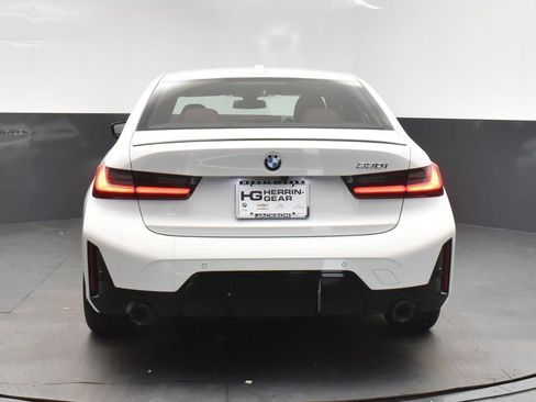 New 2026 BMW 330i Sedan w/ M Sport Package image 6