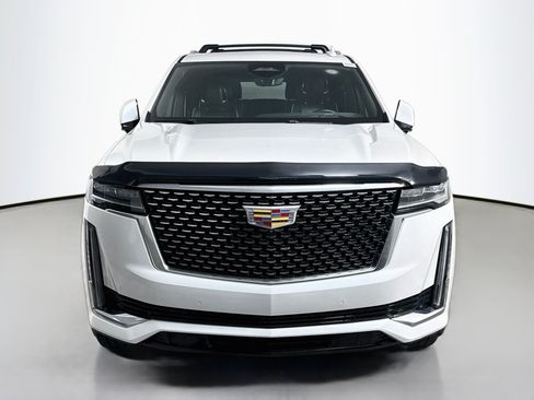Used 2023 Cadillac Escalade ESV Premium Luxury AWD/4WD image 2
