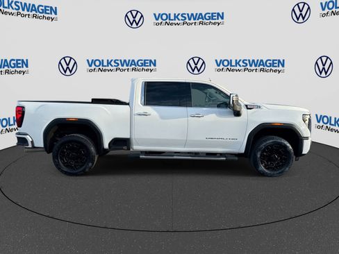 Used 2025 GMC Sierra 3500 Denali w/ Denali Reserve Package AWD/4WD image 15