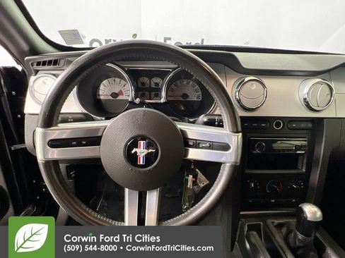 Used 2008 Ford Mustang GT image 24