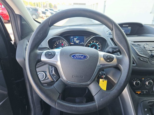 Used 2015 Ford Escape SE FWD image 11