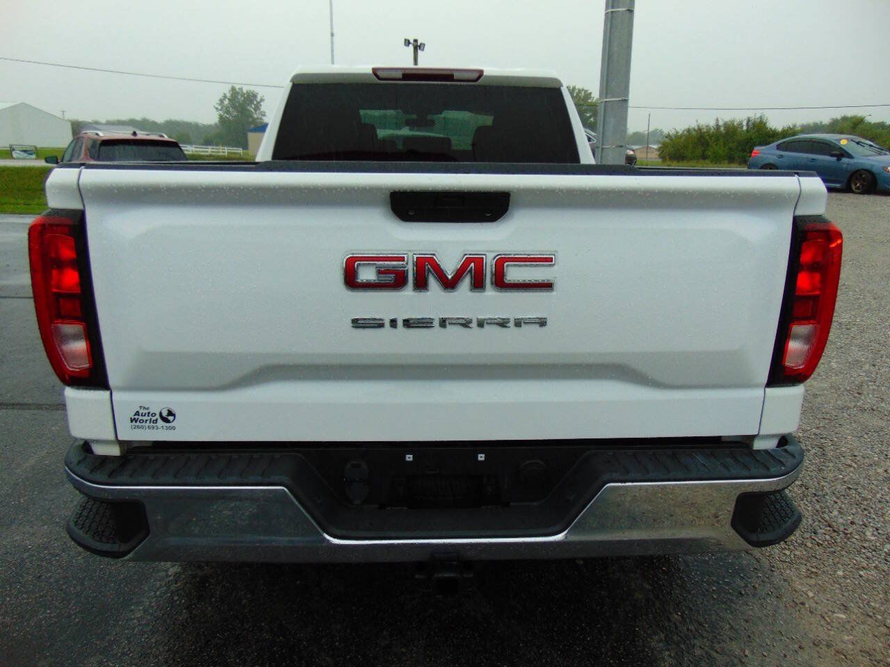 Used 2019 GMC Sierra 1500 4x4 Crew Cab w/ Convenience Package image 7