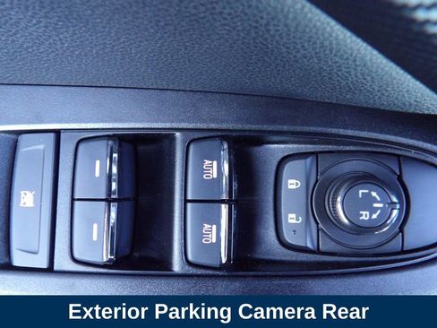 Used 2025 Subaru Crosstrek 2.5i Wilderness w/ Wilderness Package image 11