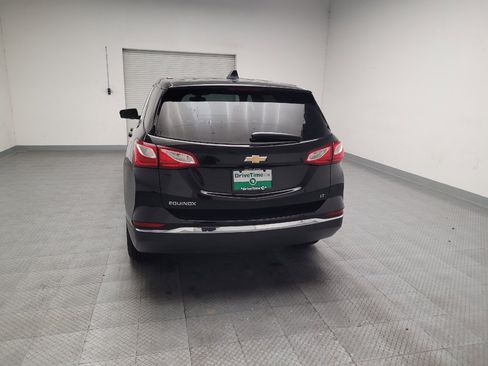 Used 2018 Chevrolet Equinox LT FWD image 6