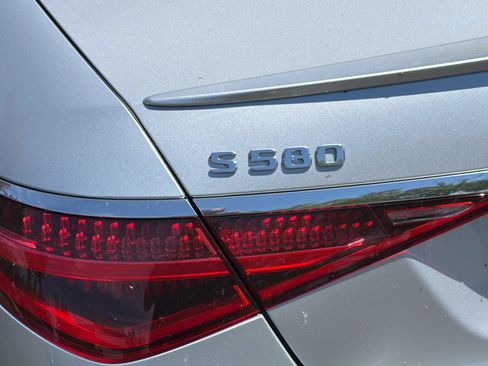 Used 2022 Mercedes-Benz S 580 4MATIC Sedan image 25