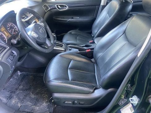 Used 2018 Nissan Sentra SR w/ Premium Package (P02) FWD image 28