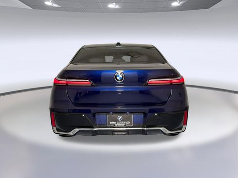 Used 2023 BMW 740i w/ Executive Package RWD image 10