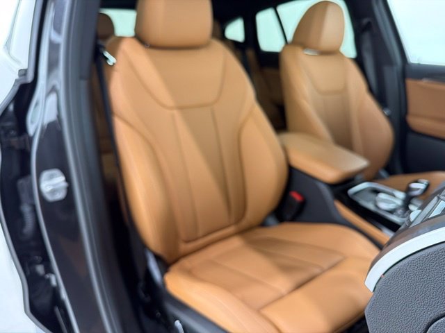 Certified 2024 BMW X4 M40i w/ Premium Package AWD/4WD image 19