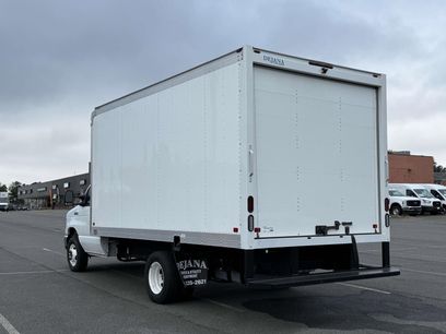 New 2024 Ford E-450 and Econoline 450 Super Duty w/ Power Windows & Locks Group