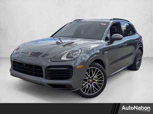 Used 2019 Porsche Cayenne E-Hybrid w/ Premium Package image 1