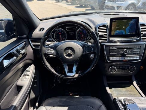 Used 2017 Mercedes-Benz GLS 550 4MATIC image 28
