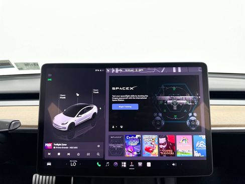 Used 2022 Tesla Model 3 Performance AWD/4WD image 26