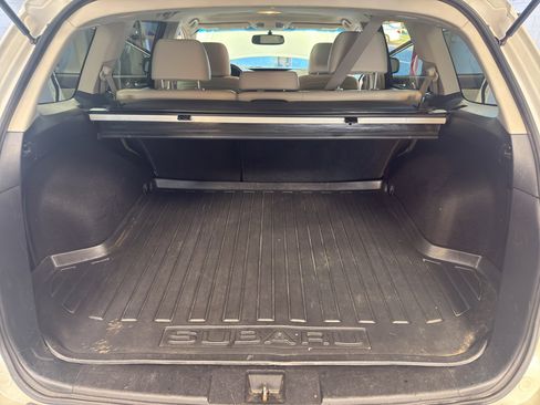 Used 2012 Subaru Outback 2.5i Limited w/ Moonroof Pkg image 30