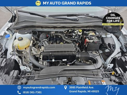 Used 2023 Ford Escape ST-Line w/ Tech Pack #1 AWD/4WD image 23