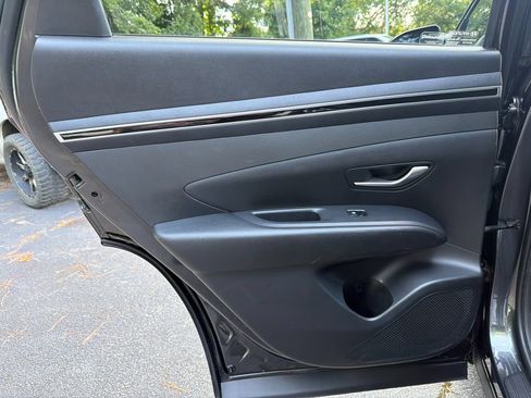 Used 2022 Hyundai Tucson SEL FWD image 21