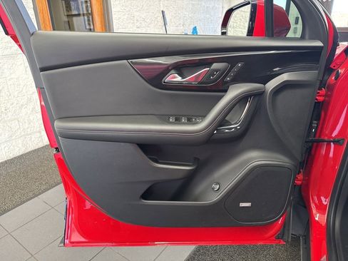 Used 2021 Chevrolet Blazer RS w/ Enhanced Convenience Package image 36