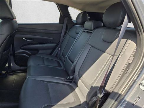 Used 2025 Hyundai Tucson Limited FWD image 20