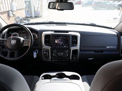 Used 2018 RAM 1500 Big Horn image 40