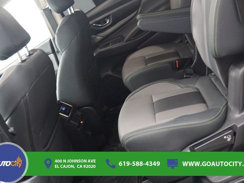 Used 2024 Subaru Ascent Onyx Edition AWD/4WD image 14