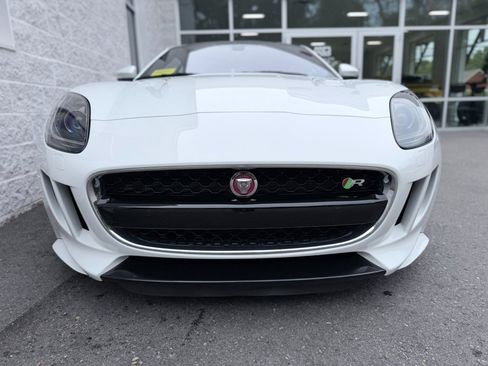 Used 2017 Jaguar F-TYPE R AWD/4WD image 11
