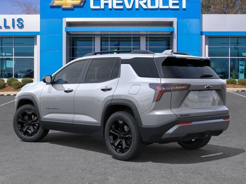 New 2026 Chevrolet Equinox LT w/ Midnight Edition FWD image 3