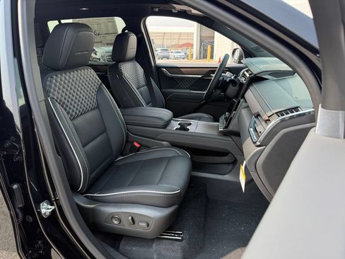 New 2026 GMC Acadia Denali AWD/4WD image 26