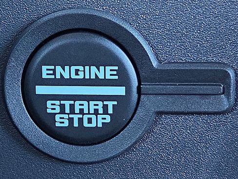 New 2025 Ford Bronco 2-Door w/ Sasquatch Package AWD/4WD image 18