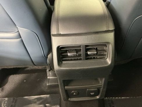 Used 2024 Ford Edge SEL w/ Sport Appearance Package AWD/4WD image 25