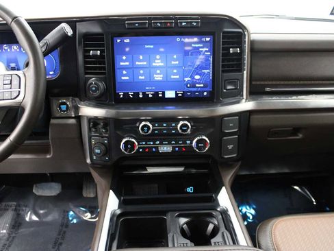 Used 2024 Ford F350 King Ranch w/ Chrome Package image 28