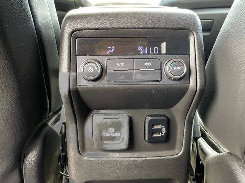 Used 2018 GMC Acadia SLT FWD image 28