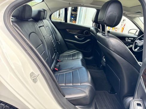 Used 2016 Mercedes-Benz C 300 4MATIC Sedan image 10