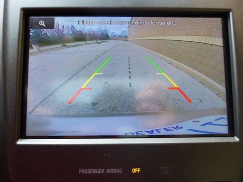 Used 2015 Lincoln MKC Base AWD 4dr SUV w/ Equipment Group 102A Reserve image 35